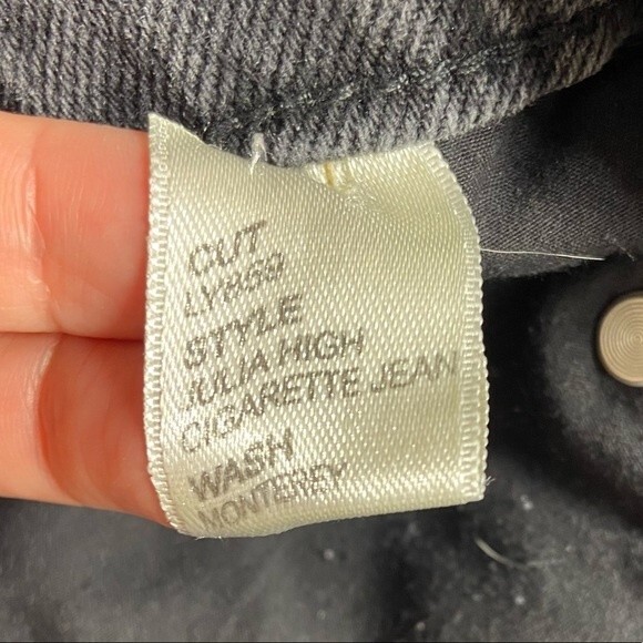 REFORMATION Julia High Cigarette Jeans in Monterey Wash 26 - Picture 11 of 15